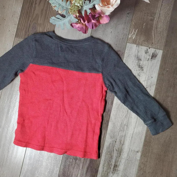 Cat & Jack Toddler Boy Size 3T Red and Gray Waffle Knit Long Sleeve Thermal Top - Picture 9 of 9